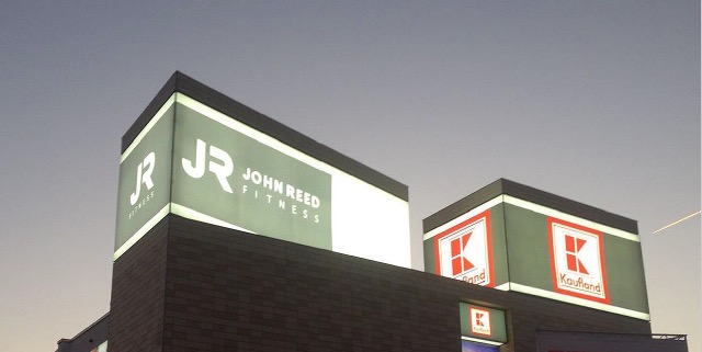 Werbetechnik John Reed